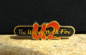 U2 VINTAGE EMAILLE ANSTECKNADEL BUTTON US IMPORT DAS UNVERGESSLICHE FEUER.    47 - Bild 1 von 3