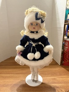 Victorian Star Porzellan Puppe Eisläufer mit Ständer - Bild 1 von 21