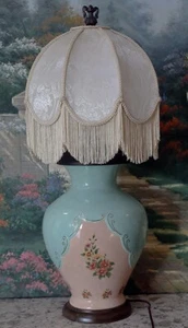 Vintage Keramik Tischlampe mit Farbton rosa blau 29 Zoll Breite 12 Zoll Holzsockel - Bild 1 von 11