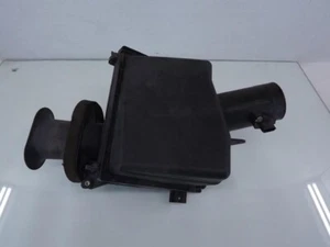 2008-2011 Nissan Titan Air Cleaner Assembly OEM - Picture 1 of 5