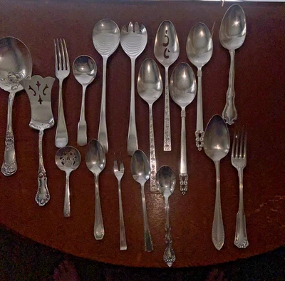 Lote mixto de 18 piezas de plato de plata de ley para servir de colección Foto 1 de 4