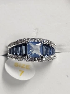 Bomb Party Ring Sz 7 Look Again Lc Blue Moon Stone Rhodium Plating Rbp8624 - Picture 1 of 4