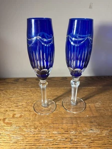 Paar Vintage Böhmisch Kobaltblau Geschliffen Kristall Sektflöte Glas - Bild 1 von 7