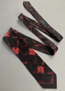 GIANNI VERSACE TIE - Black and Red 100% Silk - Made in Italy - Picture 1 of 16