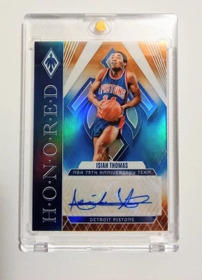 Tarjeta autógrafa 2023-Panini Phoenix-Isiah Thomas-Honrada Foto 1 de 2