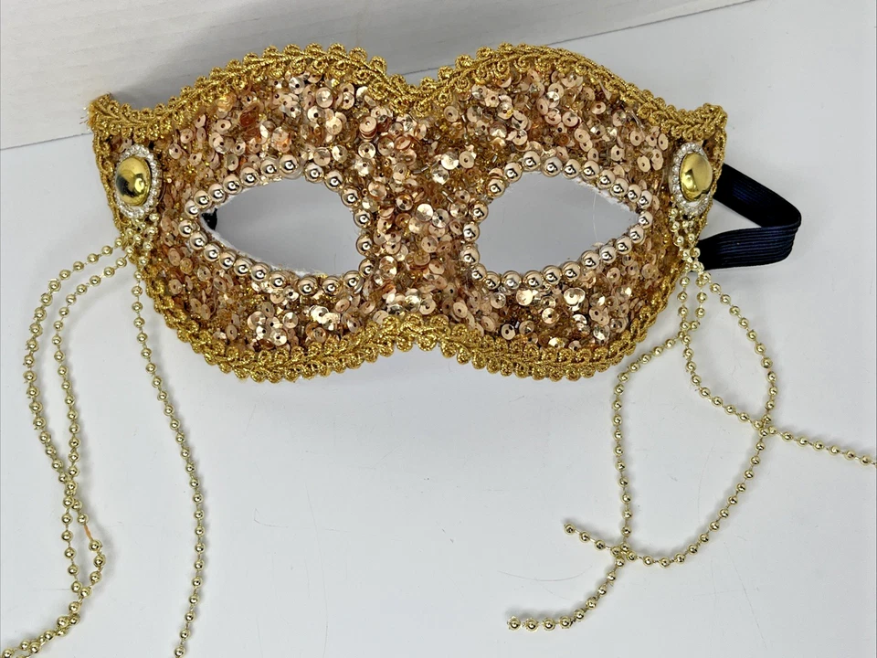 Máscara de mascarada de diamantes de imitación de lentejuelas doradas disfraz tela de Halloween elástica Foto 1 de 3