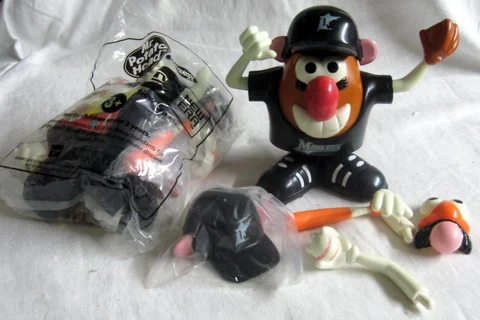 FLORIDA MARLINS ~ Mr Potato Head Doll ~ NEW in PACKAGE Cover