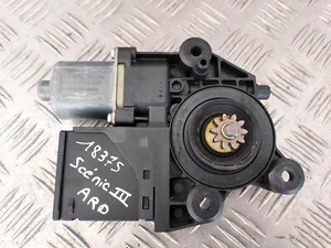 Moteur de lève Vitre Arrière Droit - RENAULT SCENIC III (3) - Réf : 827303178R - Picture 1 of 3
