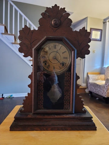 New Haven Clock Co. Gingerbread Clock 1880s Cover
