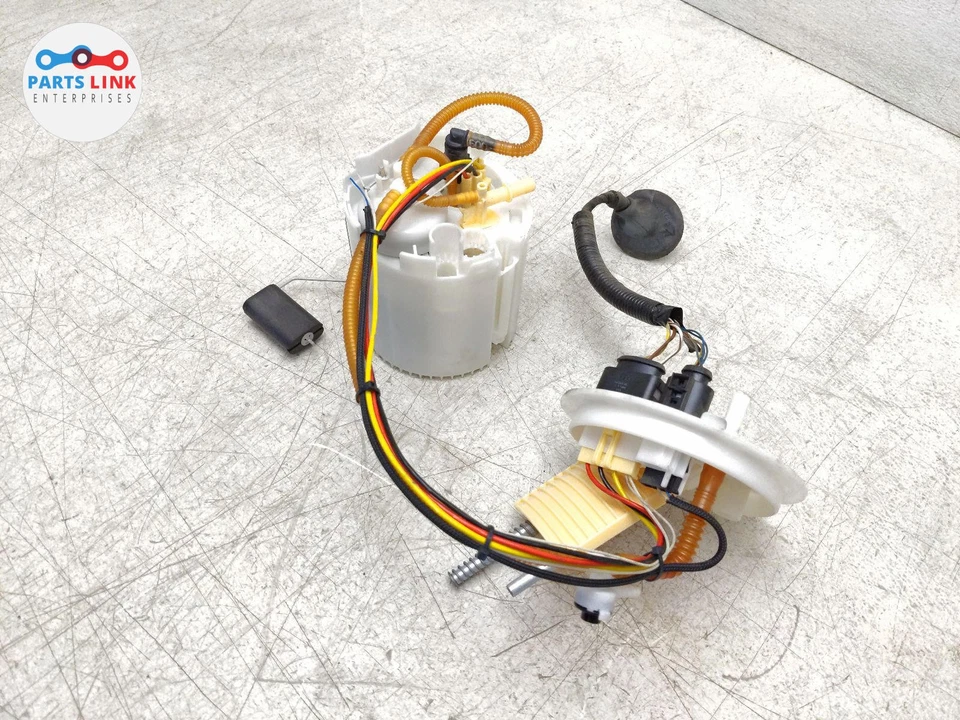 Range Rover Velar 2018 bomba de combustible trasera tanque de gasolina unidad transmisora montaje 2,0 3,0 L560 Foto 1 de 4