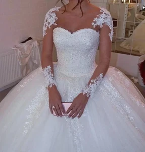 Elegant Ball Wedding Dresses Sweetheart Long Sleeves Lace Appliques Bridal Gowns - Picture 1 of 9