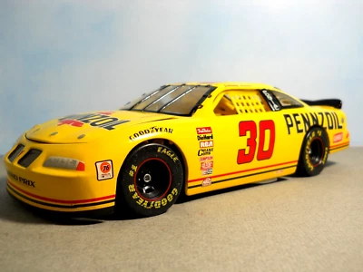 Johnny Benson Vintage #30 Pennzoil 1996 Pontiac Action Nascar diecast 1/24th - Image 1 of 4