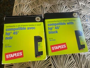Staples Re- Tintenstrahlpatrone kompatibel mit HP 45 schwarz 2er Pack - Bild 1 von 2