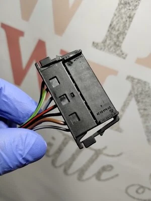 👍2005 2006 2007 MERCEDES C230 C280 C240 C350 C320 C55 AMG SOPORTE BOMBILLA CABLE OEM  Foto 1 de 4