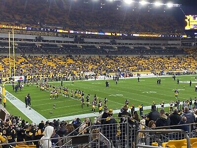 (2) Steelers Vs Raiders Tickets Lower Level Section 105 Row S • 425$