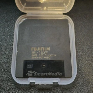 Fujifilm MG-16SW 16MB SmartMedia Memory Card - Picture 1 of 2