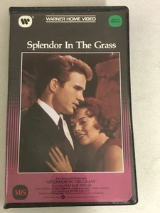 Splendor in The Grass VHS Tape Warren Beatty Natalie Wood Pat Hingle - Picture 1 of 3