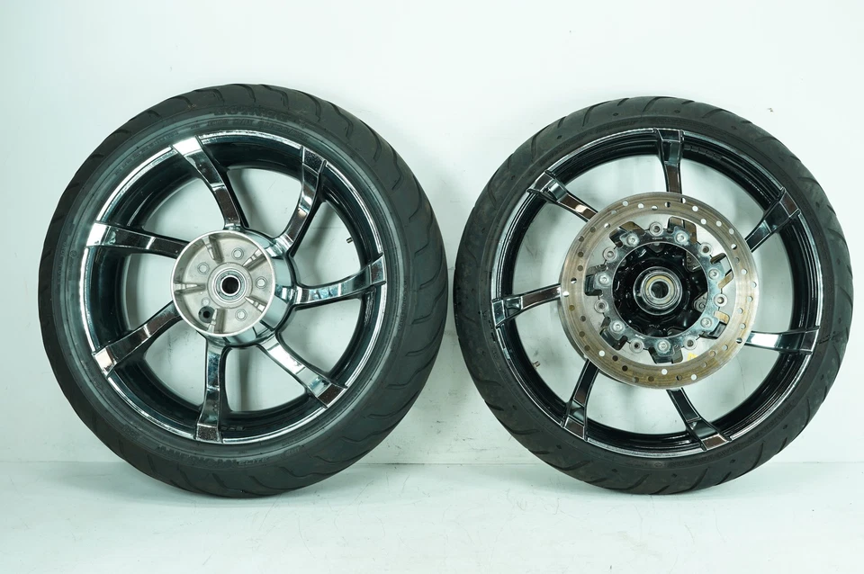 Llanta delantera trasera 11 Harley Touring SE CVO Street Glide Screamin 19" 18" Foto 1 de 4