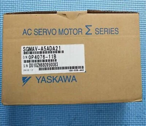 New Yaskawa SGMAV-A5ADA21 Servo Motor SGMAVA5ADA21 Fast Ship - Picture 1 of 10