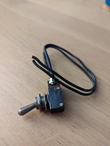 Vintage DANARM DD8F Motorsäge Zündkillschalter Top Zustand. - Bild 1 von 4