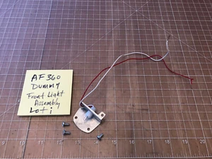 American Flyer S Train 360 ALCO Diesel Locomotive Dummy FRONT LIGHT PART LOT i - Picture 1 of 9