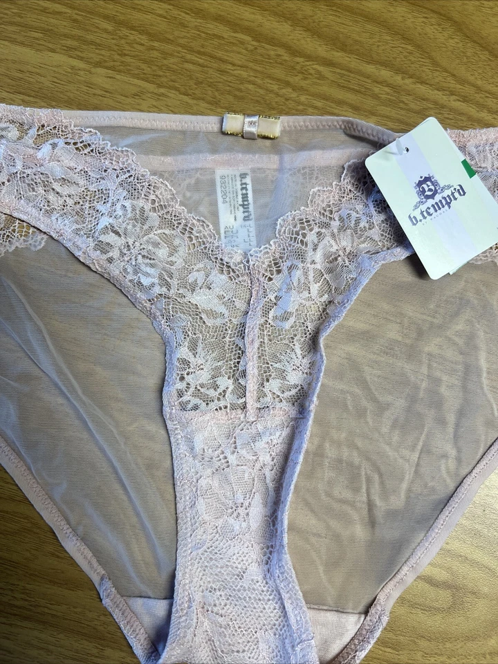 2 Pair XL b.tempt'd by Wacoal 932204 Lace Encounter Bikini