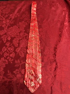 Perry Jones Plissee Seidenkrawatte Orientalischer Drache - Rot - Bild 1 von 6