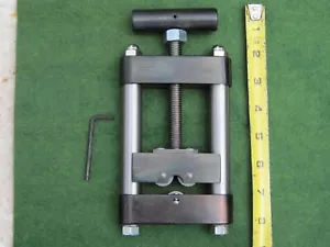 HEAVY DUTY HAND KNURLING TOOL 1/4-2" (50.8mm) CAPACITY-NO INTERNATIONAL SHIPPING - Picture 1 of 5