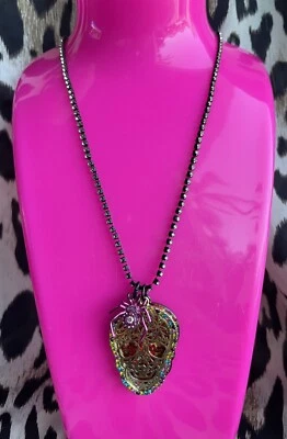 Collar araña calavera azúcar multicolor láser brillo All Hallows Betsey Johnson Foto 1 de 4