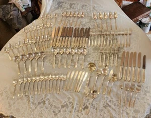 Huge Oneida Community Silver Plate Set Silverware 111 Pieces - Picture 1 of 20