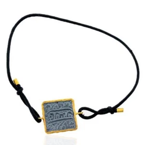 Geschnitztes Makramee Armband in quadratischer Form 14 Karat Gelbgold - Bild 1 von 4