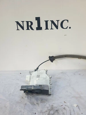 2015 2016 2017 2018 ЗАЩЕЛКА ЗАДНЕЙ ДВЕРИ 8K0839016C AUDI Q3 Q5 SQ5 ПРАВАЯ ПАССАЖИРСКАЯ - Изображение 1 из 4