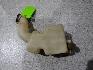 Tarro lavaparabrisas Corvette 75-E79 C3 con cuello--GM #5045644/4961311-¡Sobreviviente! - Imagen 1 de 9