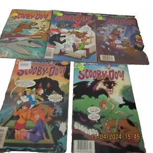 5 X Warner Brothers DC Scooby-Doo Comics - Picture 1 of 7