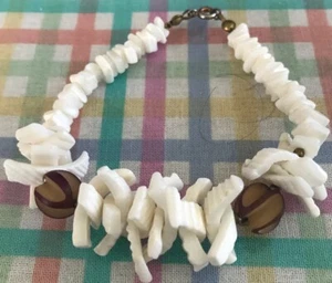 Damenarmband unregelmäßig geformt Muschel 7,5 Zoll Vintage. - Bild 1 von 4