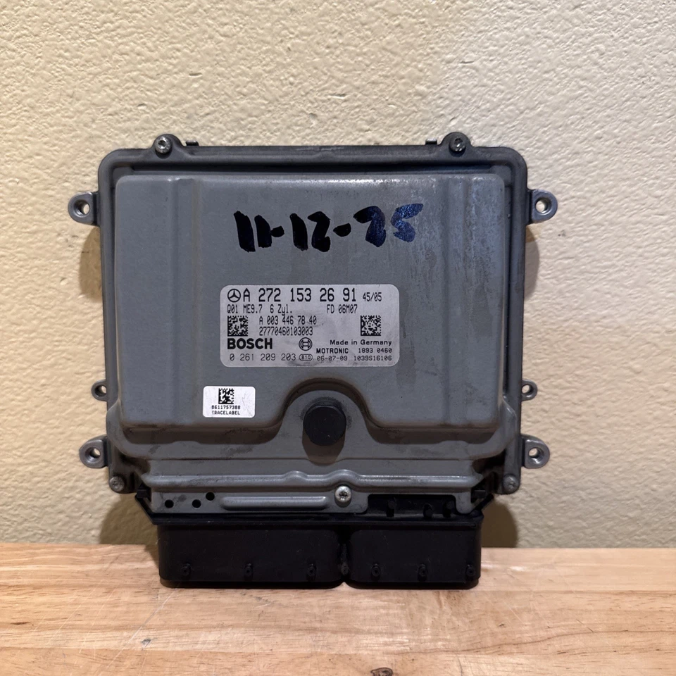 Mercedes-Benz ML 350 2007 3,5 L módulo de control del motor PCM ECU ECM A 272 153 26 91 Foto 1 de 3