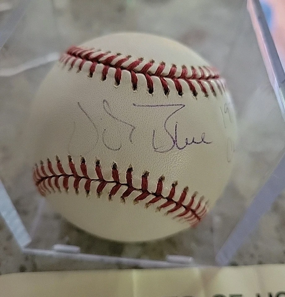 VIDA AZUL FIRMADO LIGA AMERICANA BÉISBOL CON CERTIFICADO DE AUTENTICIDAD FADED HOF Foto 1 de 3