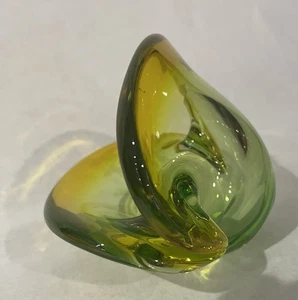 Murano Seguso Art Glass Clam Shell Bowl Dual Base Green UV Reactive 1960s MCM - Picture 1 of 15