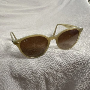 Gafas de sol Ray Ban RB4305 6166/13 grandes beige redondas marco solo 53-19 145 Italia - Imagen 1 de 7
