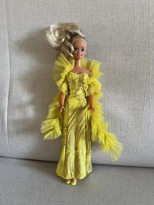 Barbie Fun To Dress 1992 Anni 90 Con Abito - Immagine 1 di 3