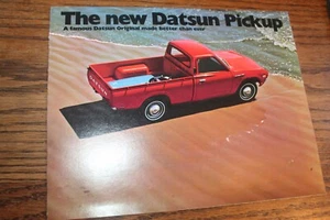 1973 Datsun pickup sales brochure, full color, 8x11, 8 pages, nice - Picture 1 of 4