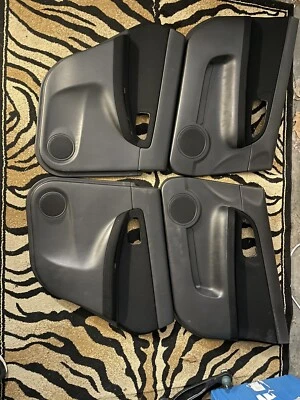 JUEGO PANELES PUERTA SUBARU IMPREZA WRX NEGRO 2005-2007 Foto 1 de 4