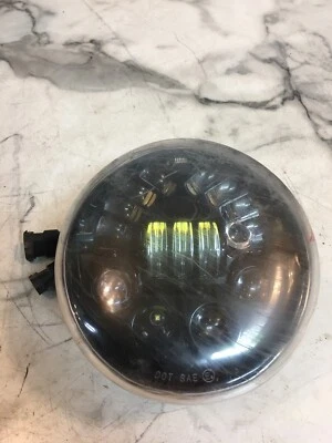 10 faros delanteros Harley Davidson V-Rod Muscle VRSCF Foto 1 de 4