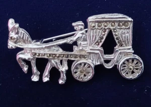 VINTAGE Horse Drawn Carriage Silver Tone and Marcasite BROOCH PIN Jewellery 634 - Picture 1 of 4