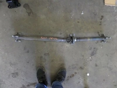 Conjunto de eje de transmisión 81-85 Mercedes 380SL R107 eje de transmisión 1074106706 OEM 82 83  Foto 1 de 4