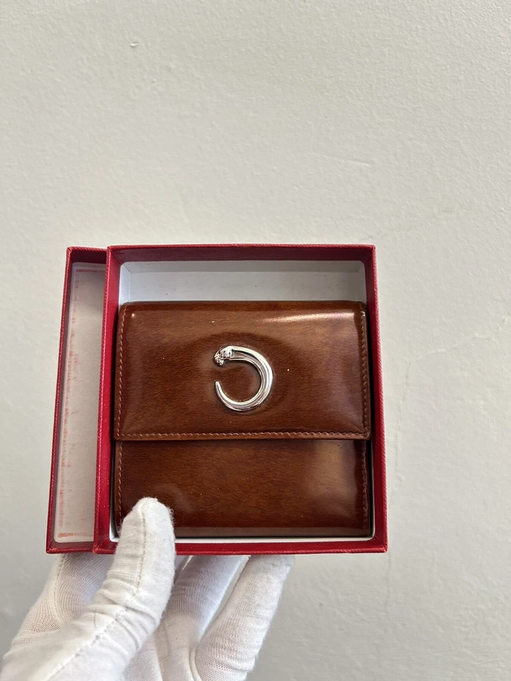 Cartera de cuero Panthere de Cartier triple negra tarjetero plegable marrón Foto 1 de 4