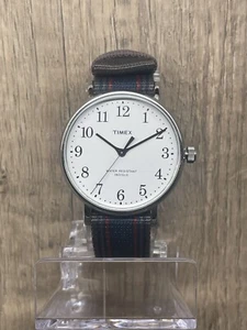 Orologio Timex Indiglo quartz 37mm “Il quadrante si illumina totalmente al buio” - Foto 1 di 14