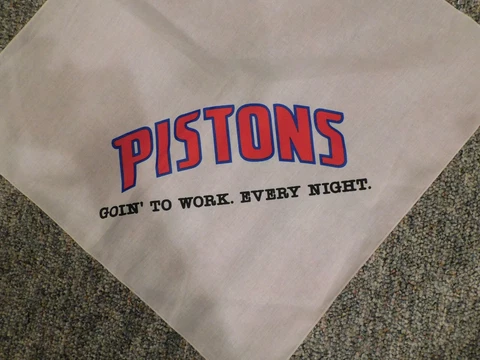 VINTAGE DETROIT PISTONS BANDANA RALLY FLAG Cover