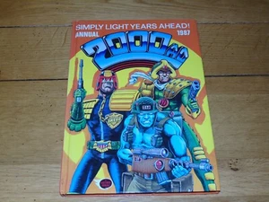 2000 AD UK Comic Annual - Year 1987 - UK Fleetway Annual - Price Tag Intact - Picture 1 of 9