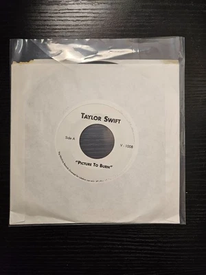 Taylor Swift “ Picture To Burn “ Sunny Sweeney “ Ten Years Pass “ Rare 45 Vinyl - Image 1 of 4